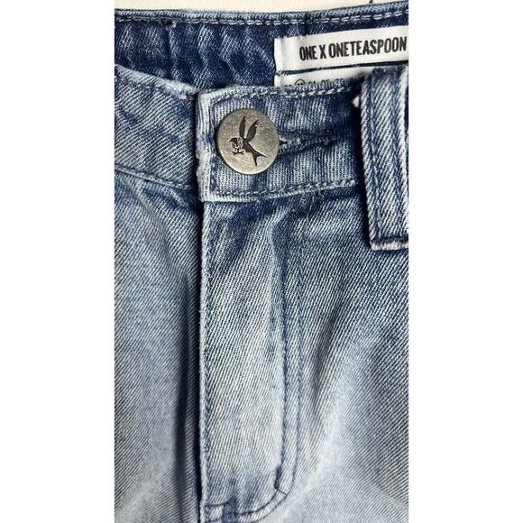 One Teaspoon Legend Distressed High Waist Mom Fit Mid Length Short Sz 23 EUC‎ - Picture 8 of 11